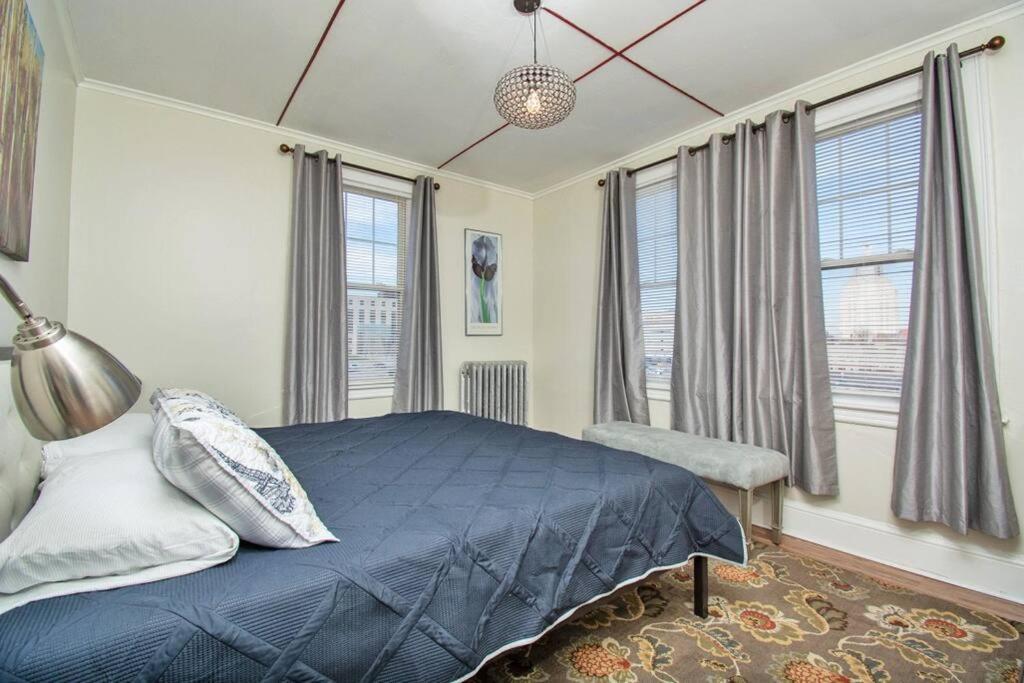 The Bushnell Suite C2 Hartford Exterior photo